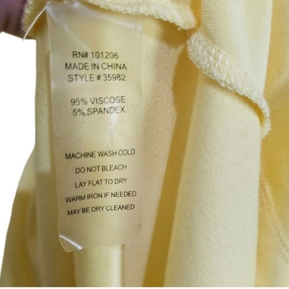 Soft Surroundings Petite Scoop Neck Blouse Sz Medium Viscose Long Sleeve Light - Picture 13 of 13